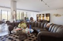 Link to: Melbourne Penthouse